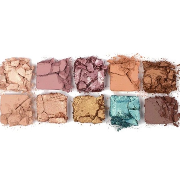 WANDER BEAUTY WANDERESS PALETTE.          Never opened or used. It’s brand new. - Picture 4 of 10